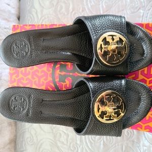Tory Burch Black Selma Wedges size 5.5